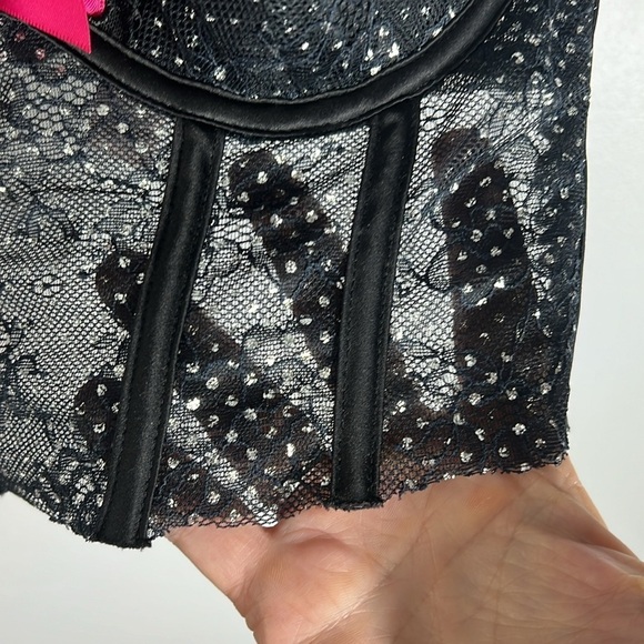 La Senza Sexy Bra Corset Size Medium - Picture 3 of 8